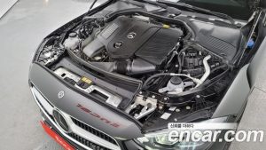 Mercedes-Benz C-Class C300 4MATIC Avantgarde 2023 года из Южной Кореи