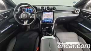Mercedes-Benz C-Class C300 4MATIC Avantgarde 2023 года из Южной Кореи