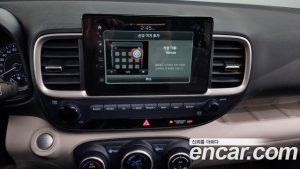 Hyundai Venue 1.6 Flux 2020 года из Южной Кореи