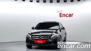 Mercedes-Benz C-Class C220 d 4MATIC 2020 года из Южной Кореи