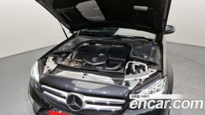 Mercedes-Benz C-Class C220 d 4MATIC 2020 года из Южной Кореи