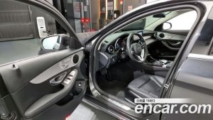 Mercedes-Benz C-Class C220 d 4MATIC 2020 года из Южной Кореи