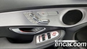 Mercedes-Benz C-Class C220 d 4MATIC 2020 года из Южной Кореи