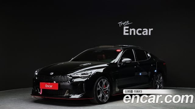 Kia Stinger 2.0 Turbo AWD 2020 года из Кореи