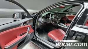 Kia Stinger 2.0 Turbo AWD 2020 года из Южной Кореи