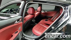 Kia Stinger 2.0 Turbo AWD 2020 года из Южной Кореи