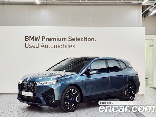 BMW iX xDrive50 Sport Plus 2023 года из Кореи