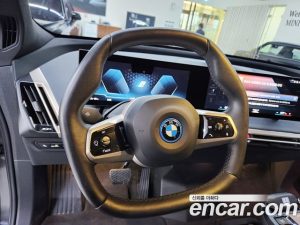 BMW iX xDrive50 Sport Plus 2023 года из Южной Кореи