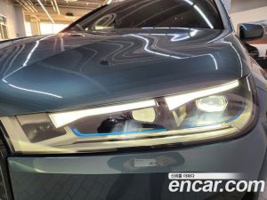 BMW iX xDrive50 Sport Plus 2023 года из Южной Кореи
