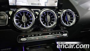 Mercedes-Benz EQA EQA250 AMG LINE 2023 года из Южной Кореи