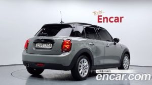Mini Cooper 5Door HIGH 2021 года из Южной Кореи