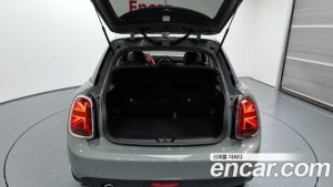 Mini Cooper 5Door HIGH 2021 года из Южной Кореи