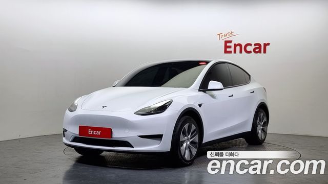 Tesla Model Y RWD 2024 года из Кореи