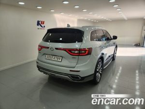 Renault-KoreaSamsung QM6 2.0 GDe Premiere 2WD 2020 года из Южной Кореи