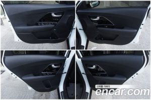 Kia Niro 1.6 HEV 2020 года из Южной Кореи