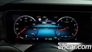 Mercedes-Benz E-Class E350 4MATIC AMG Line 2023 года из Южной Кореи