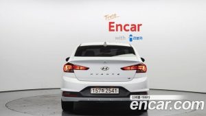 Hyundai AVANTE 1.6 2020 года из Южной Кореи