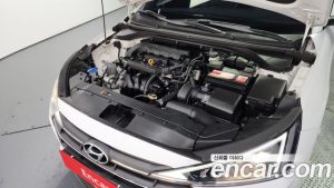 Hyundai AVANTE 1.6 2020 года из Южной Кореи