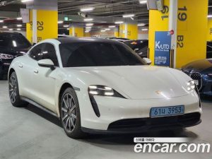Porsche Taycan 4S 2021 года из Южной Кореи