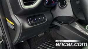 Hyundai Venue 1.6 Modern 2020 года из Южной Кореи