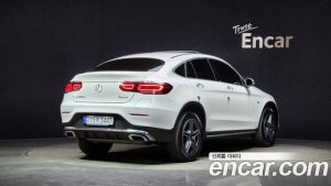 Mercedes-Benz GLC-Class GLC300e 4MATIC Coupe 2021 года из Южной Кореи