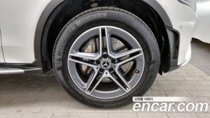 Mercedes-Benz GLC-Class GLC300e 4MATIC Coupe 2021 года из Южной Кореи