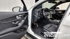 Mercedes-Benz GLC-Class GLC300e 4MATIC Coupe 2021 года из Южной Кореи