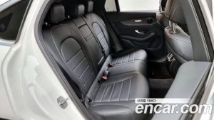 Mercedes-Benz GLC-Class GLC300e 4MATIC Coupe 2021 года из Южной Кореи