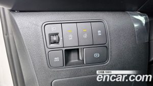 Hyundai Staria 4WD Lounge 7-Seater 2024 года из Южной Кореи