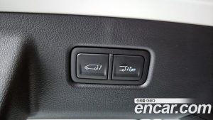 Hyundai Staria 4WD Lounge 7-Seater 2024 года из Южной Кореи