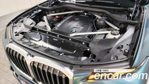 BMW X7 xDrive 40i Design Pure Excellence 6인승 2023 года из Южной Кореи