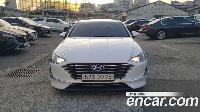 Hyundai Sonata 2.0 2020 года из Кореи