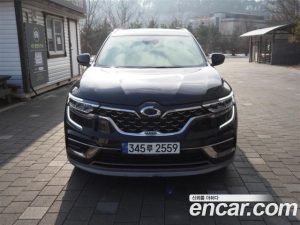 Renault-KoreaSamsung QM6 2.0 GDe RE Signature 2WD 2021 года из Южной Кореи