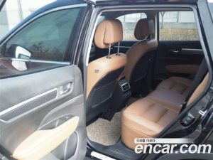 Renault-KoreaSamsung QM6 2.0 GDe RE Signature 2WD 2021 года из Южной Кореи