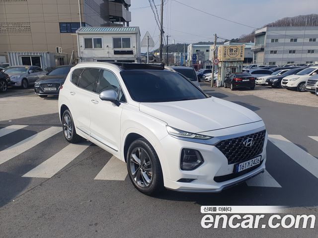 Hyundai Santafe Дизель 2.2 2WD 2020 года из Кореи