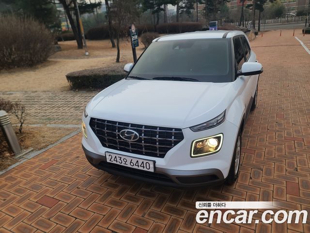 Hyundai Venue 1.6 Modern 2020 года из Кореи