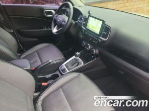 Hyundai Venue 1.6 Modern 2020 года из Южной Кореи
