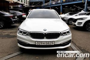 BMW 5-Series 520i Luxury 2020 года из Южной Кореи