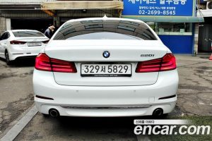 BMW 5-Series 520i Luxury 2020 года из Южной Кореи