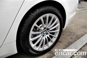 BMW 5-Series 520i Luxury 2020 года из Южной Кореи