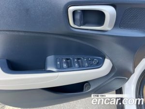 Hyundai Venue 1.6 Modern 2020 года из Южной Кореи