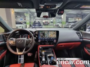 Lexus NX F-Sport 2024 года из Южной Кореи
