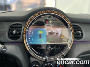 Mini Cooper Convertible Seaside Edition 2023 года из Южной Кореи