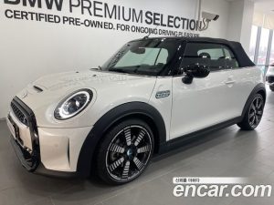 Mini Cooper Convertible Seaside Edition 2023 года из Южной Кореи