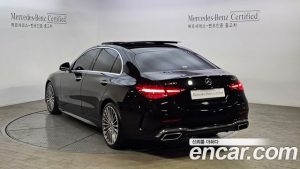 Mercedes-Benz C-Class C300 4MATIC AMG Line 2023 года из Южной Кореи