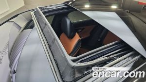Mercedes-Benz C-Class C300 4MATIC AMG Line 2023 года из Южной Кореи