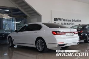 BMW 7-Series 740Li xDrive Design Pure Excellence 2021 года из Южной Кореи