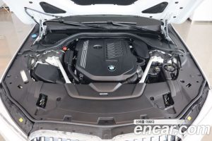 BMW 7-Series 740Li xDrive Design Pure Excellence 2021 года из Южной Кореи