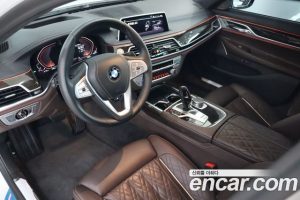 BMW 7-Series 740Li xDrive Design Pure Excellence 2021 года из Южной Кореи