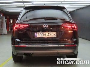 Volkswagen Tiguan 2.0 TDI 4모션 Prestige 2020 года из Южной Кореи